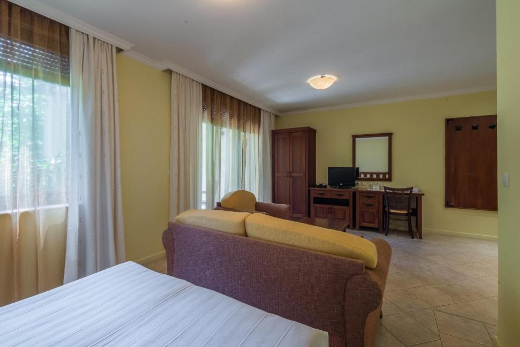 Sozopol Private Apartments St. Marina Exterior photo